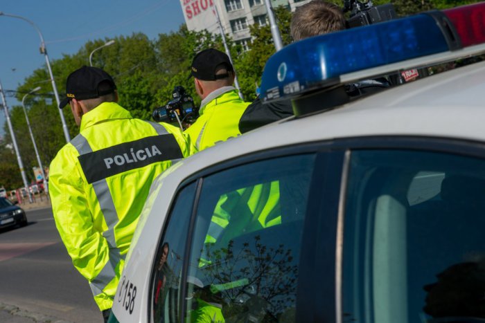 Ilustračný obrázok k článku Pozor na rýchlosť: Policajné kontroly aj na cestách Nitrianskeho kraja
