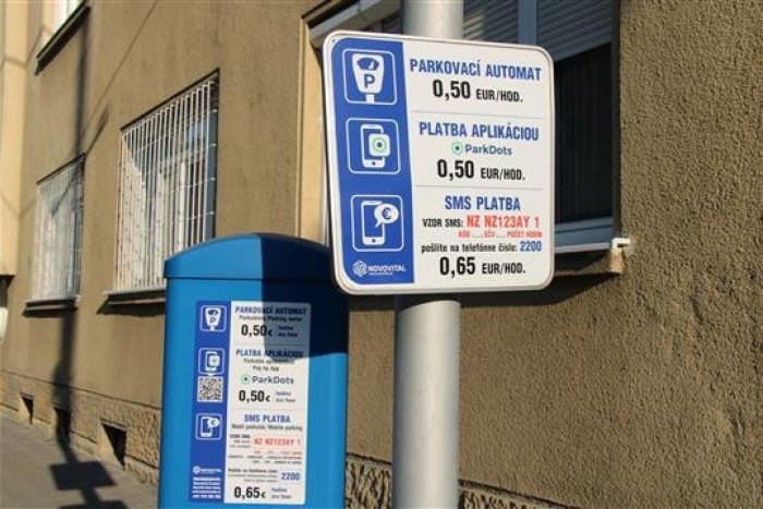 Ilustračný obrázok k článku Nový parkovací systém v centre mesta: Skontrolovať vás môže aj zamestnanec Novovitalu